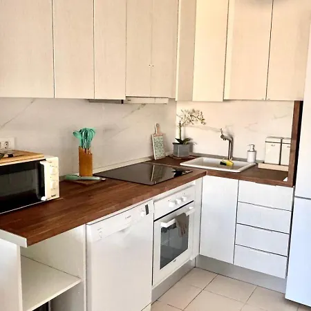 Apartamento Sunset Oasis On The By Deihu Experiences
